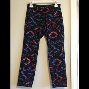 Old Navy Aztec Multi Color Ikat High Waist Crop L…